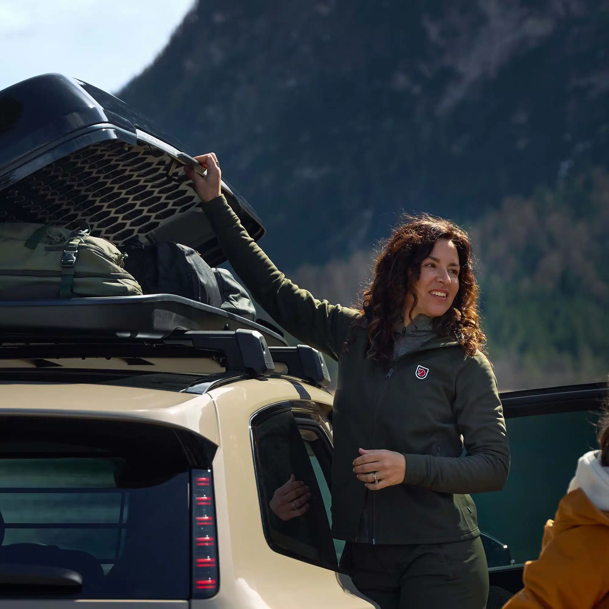 Volvo Takbox Travel Premier 430 & lasthållare