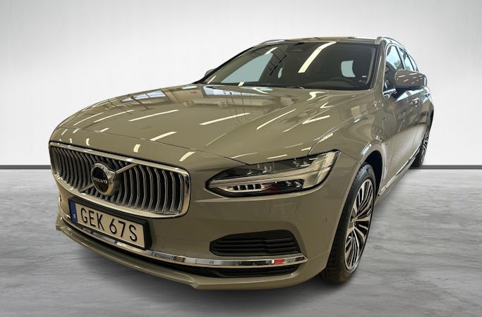 Volvo V90 2025