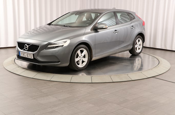 Volvo V40 2018